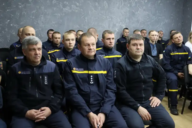 Павлоград виділив мільйон гривень на нове обладнання для рятувальників та нагородив героїв
