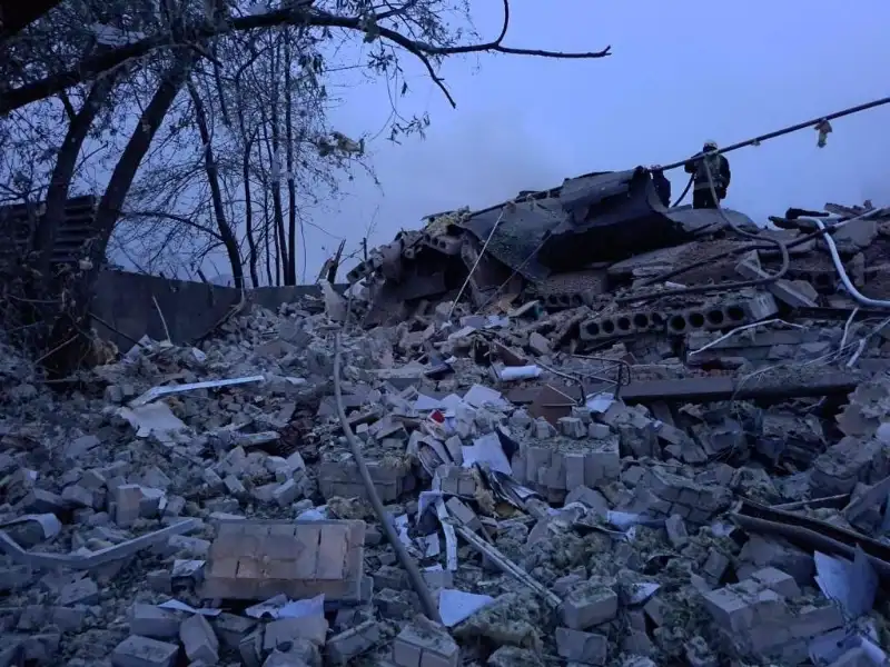 Російська ракета забрала життя матері та 2-річної дитини в Дніпрі
