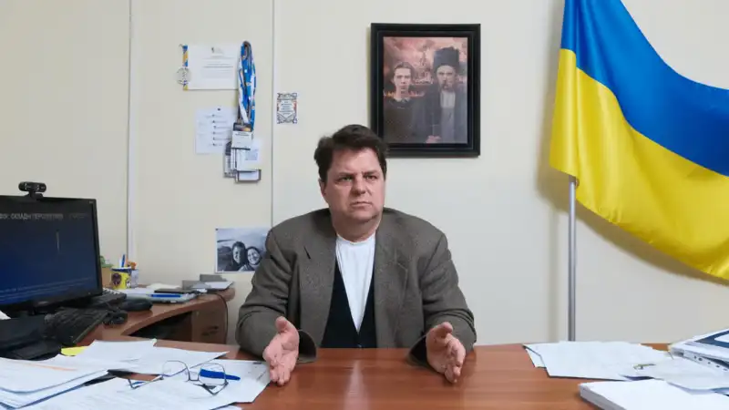 Попри евакуацію за кордон, українські підлітки не відмовляються від навчання в Україні