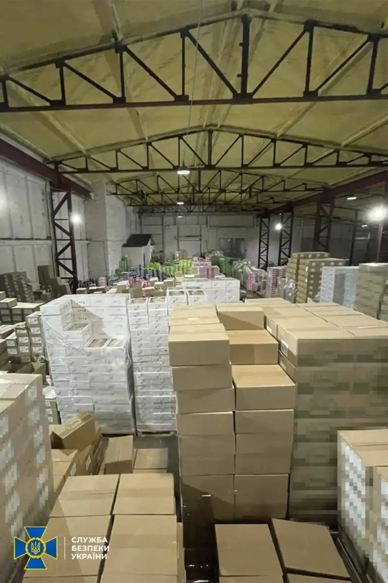На Дніпропетровщині викрили корпорацію, яка фінансувала “днр” через продовольчий бізнес
