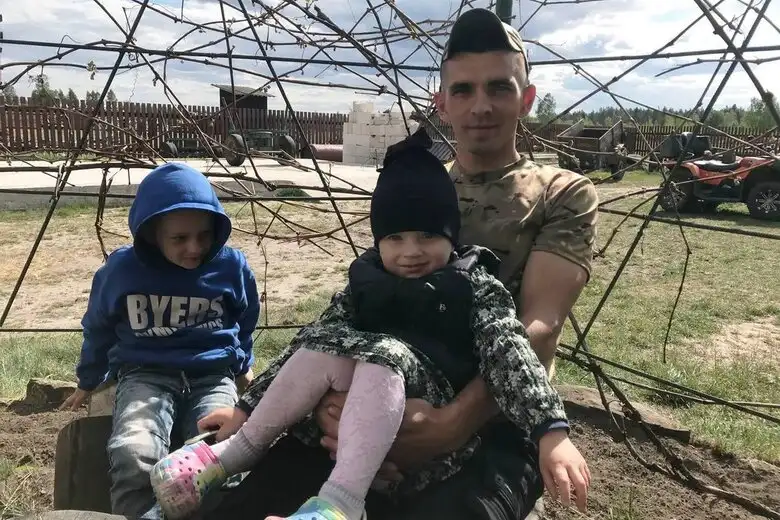 Воїн “Азову” Володимир Дубровець став батьком для восьми дітей загиблого брата