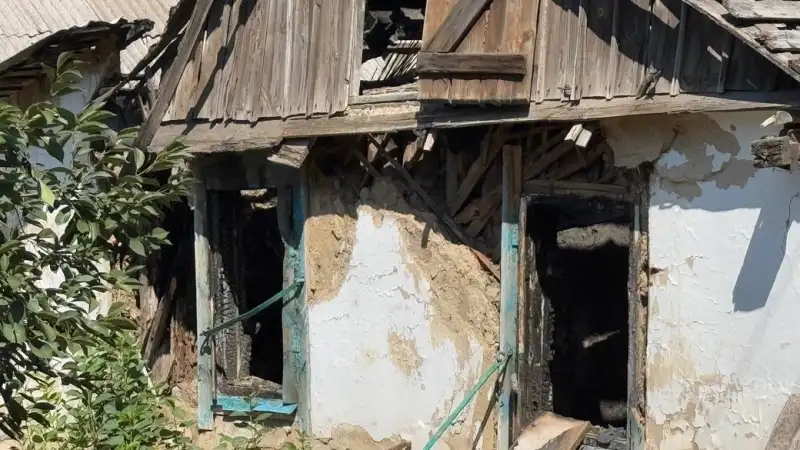 Нічні обстріли Дніпропетровщини: пошкоджені будівлі та збиті понад два десятки дронів